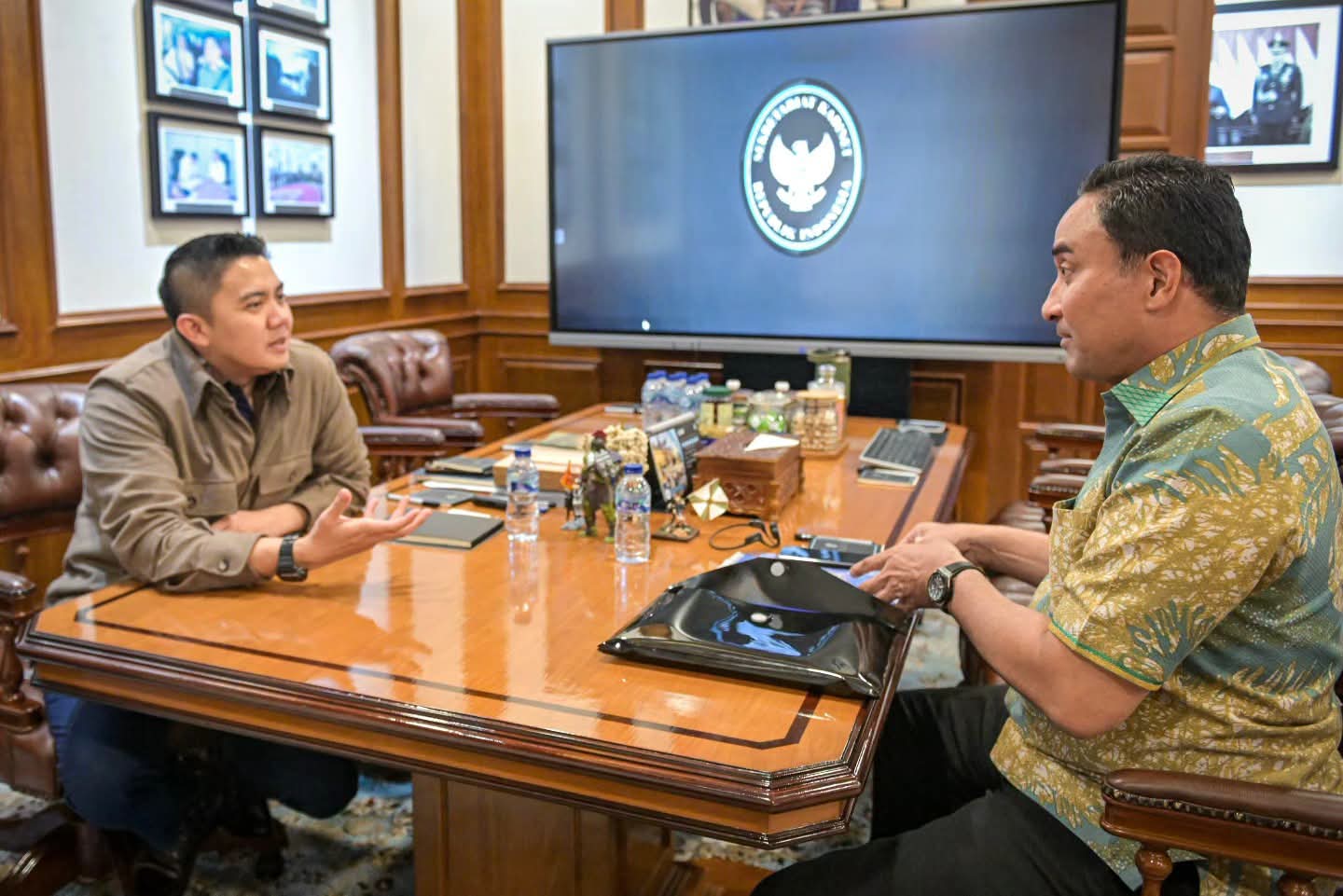 Seskab Teddy dan Kepala BNN Bahas Penguatan Strategi Pemberantasan Narkotika