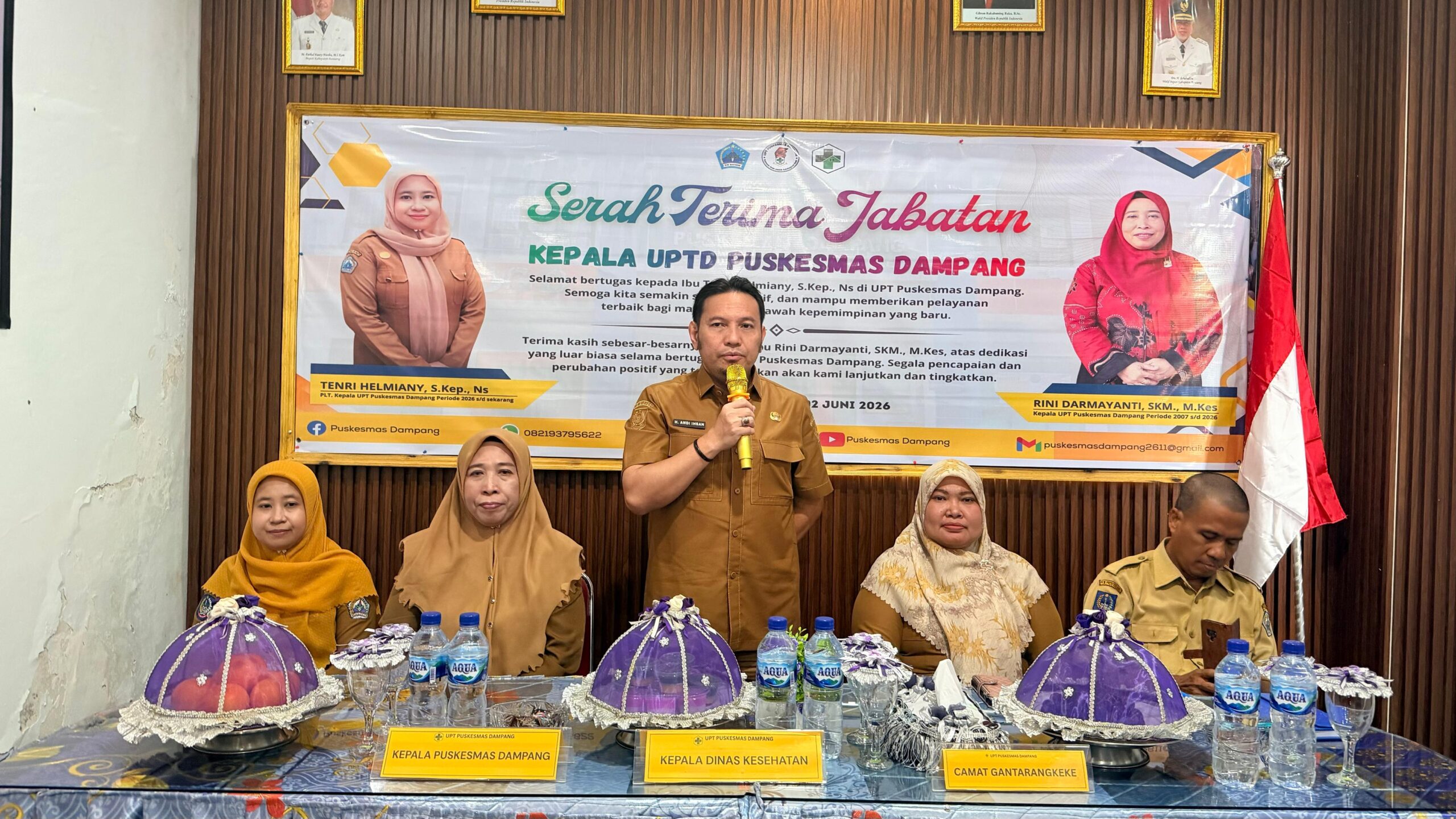 Tongkat Estafet Kepemimpinan Beralih, Puskesmas Dampang Gelar Sertijab Penuh Haru
