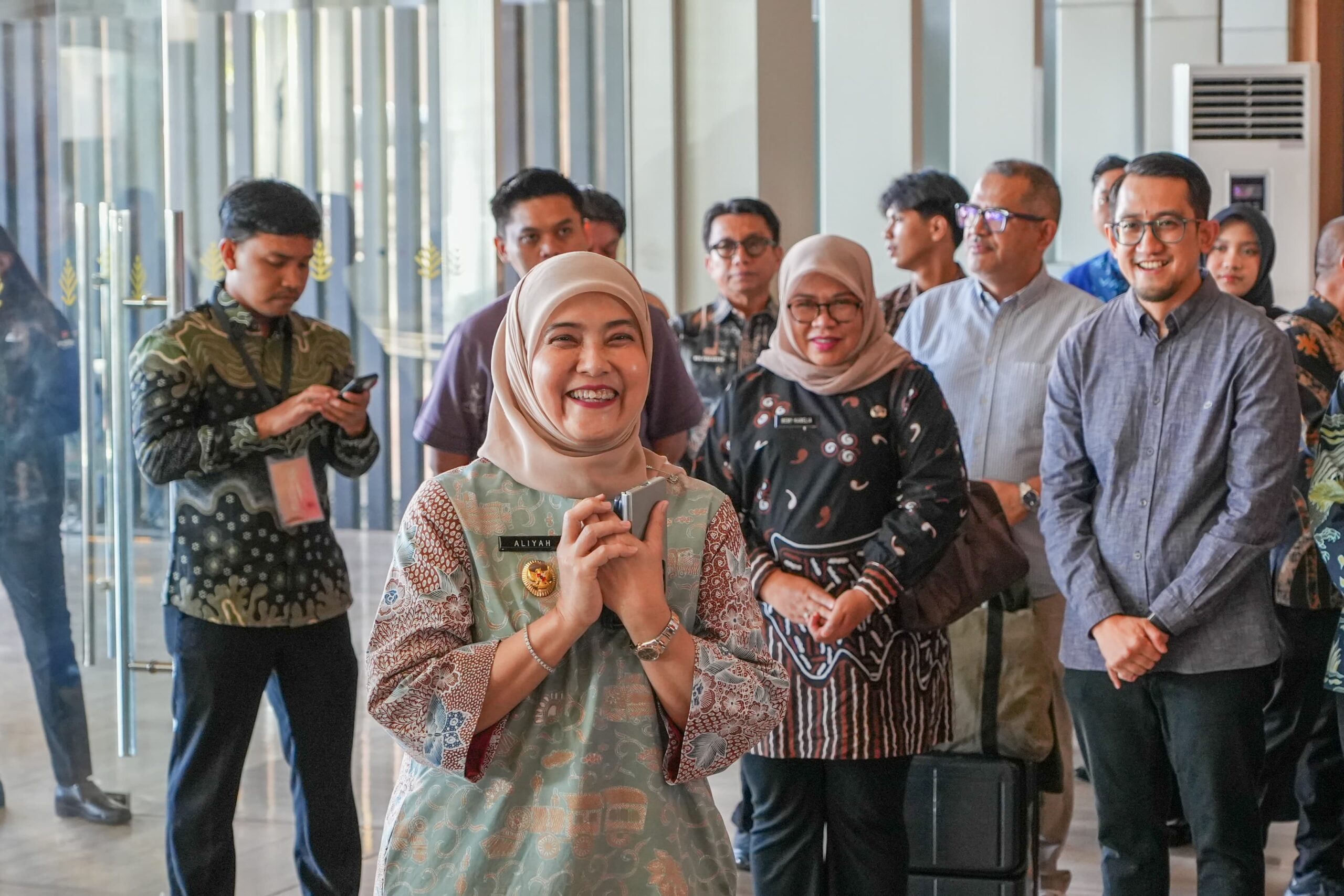 Pelepasan Delegasi IGS, Aliyah Mustika Ilham Tegaskan Komitmen Makassar terhadap Kerja Sama Internasional