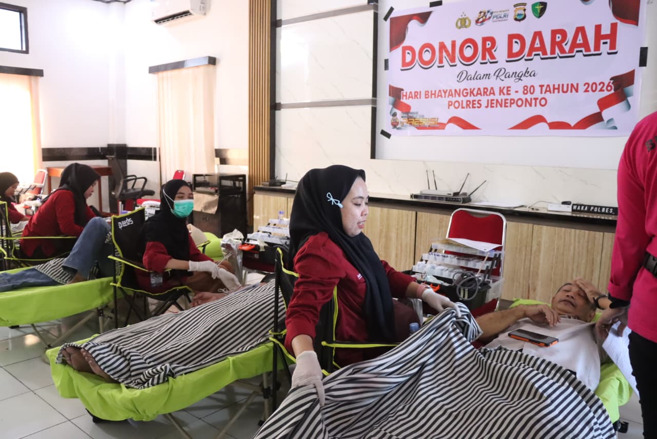 Sambut HUT Bhayangkara ke-80, Polres Jeneponto Gelar Donor Darah