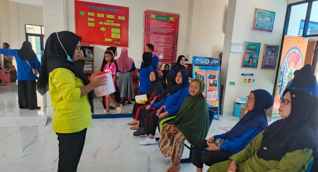 Puskesmas Bissappu Jemput Bola, 137 Pedagang Pasar Bantaeng Cek Kesehatan Gratis