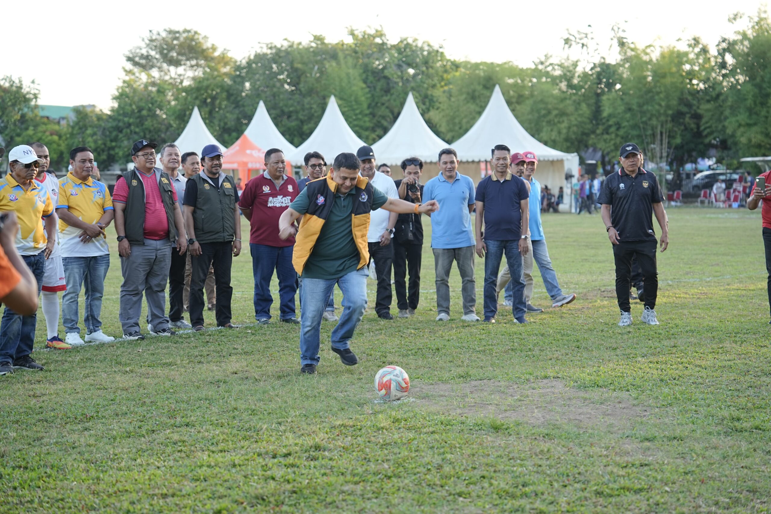 Wali Kota Makassar Resmi Buka Turnamen Sepak Bola Walikota Cup 2026