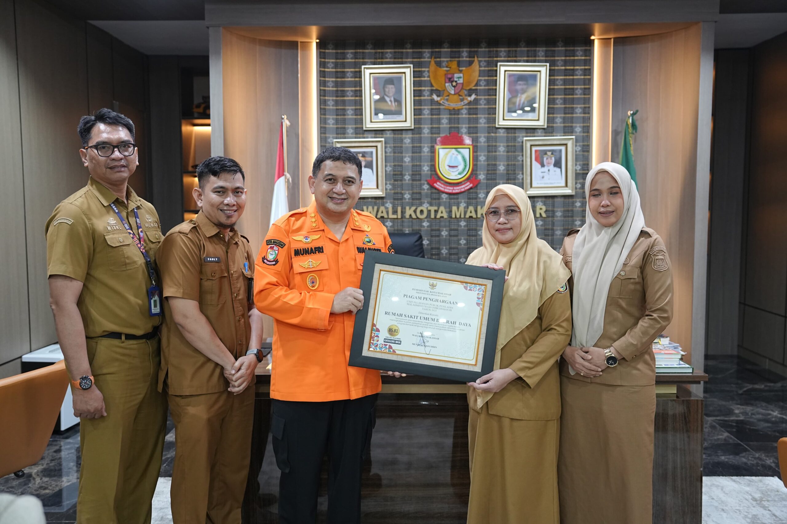 Ombudsman RI Ganjar Dua OPD Makassar Atas Kinerja Terbaik